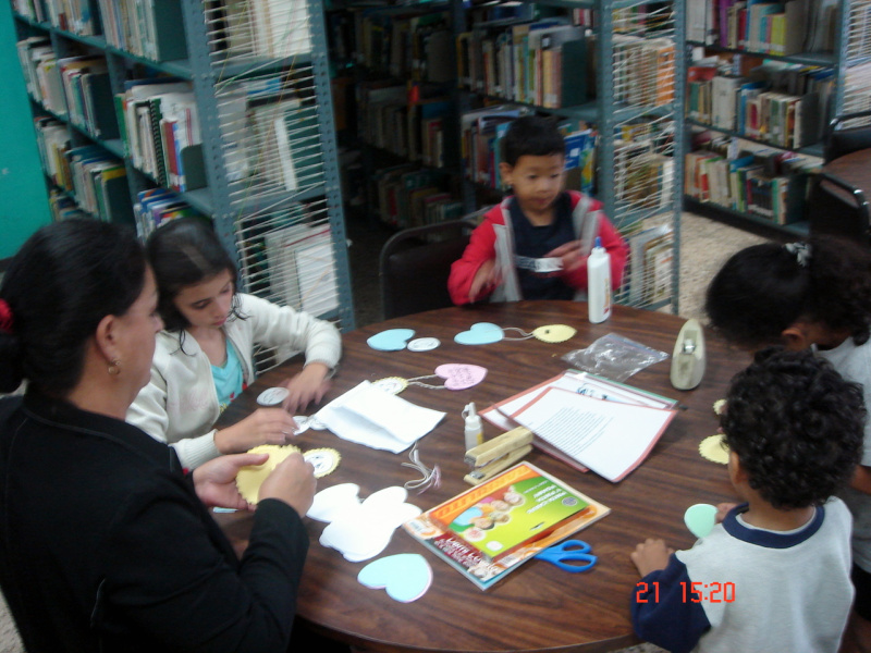 Hora del cuento y manualidades, Biblioteca Pública de San Pedro de Montes de Oca